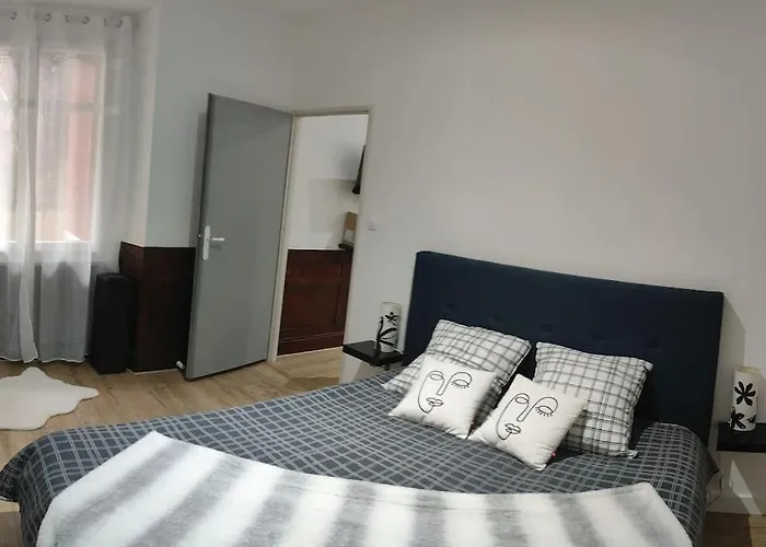 La Pause Bleue 아파트